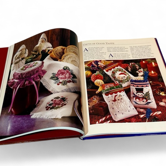 Better Homes and Gardens A Cross-Stitch Christmas: Share the Joy Book, 1997 - Picture 5 of 12